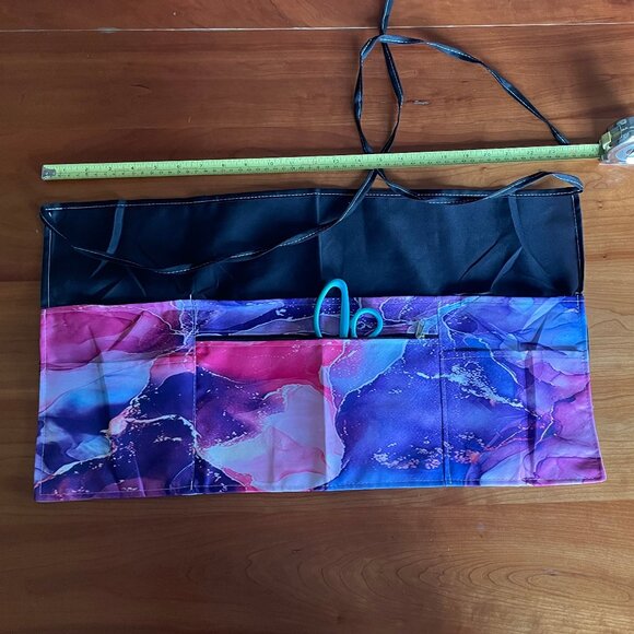 Multi-Purpose Apron: Server, Artist, Haircutting, Barista - Picture 7 of 10